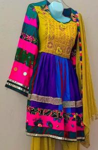 وطني څو رنګه کالي